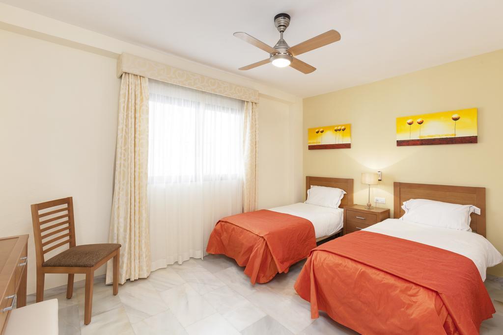 Calahonda Apartments - Los Jarales Mijas Zimmer foto